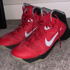 Nike HyperQuickness Basketball  sneakers
